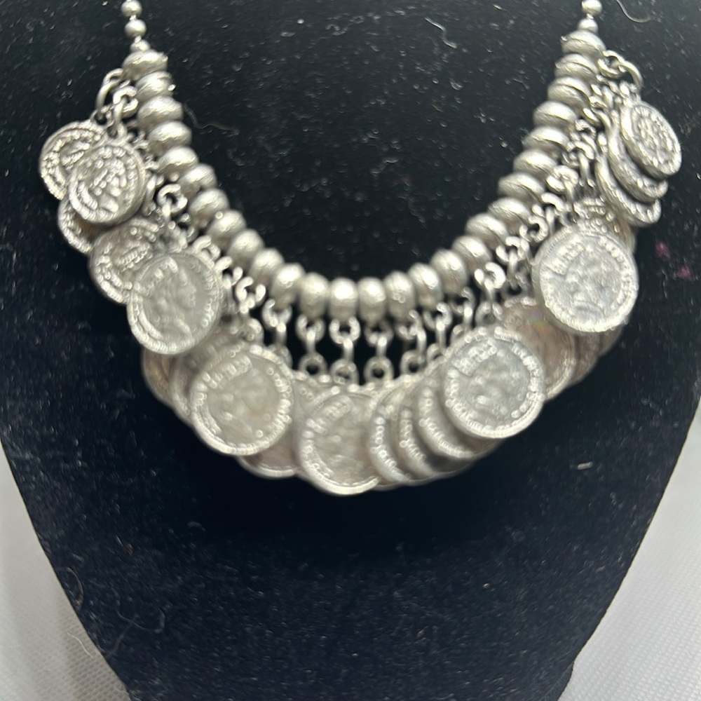 Metal coin necklace